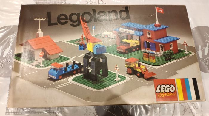 lego 355-1,Legoland Centrum miasta z drogami 1972 rok unikat