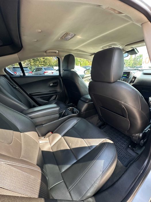 Продам  Chevrolet Volt 2012 рік можлива розстрочка,кредит,обмін!