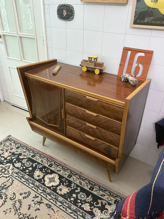 Comoda para restauro