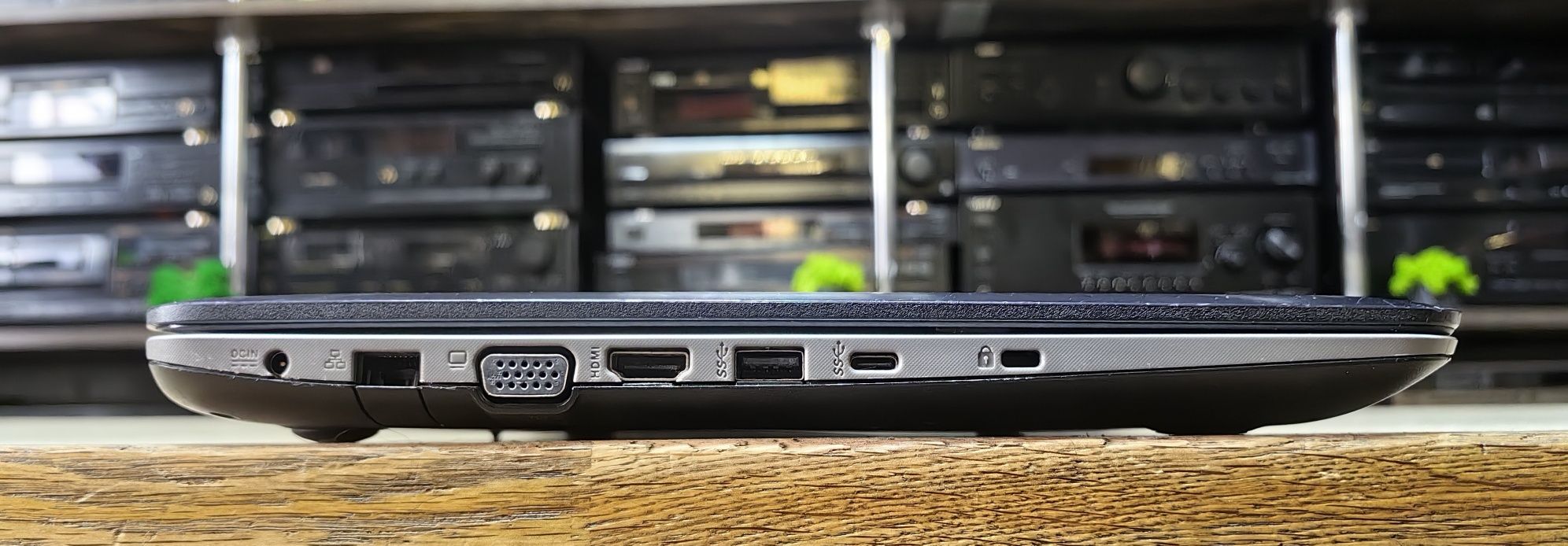 Ноутбук Asus R558U/i5-6200U/Ram 4Gb/HDD No/Video 2Gb