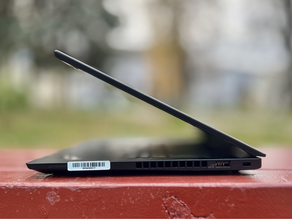 Ноутбук Lenovo ThinkPad X13/Ryzen 5PRO 4650U/16GB/256GB/13.3" FHD IPS