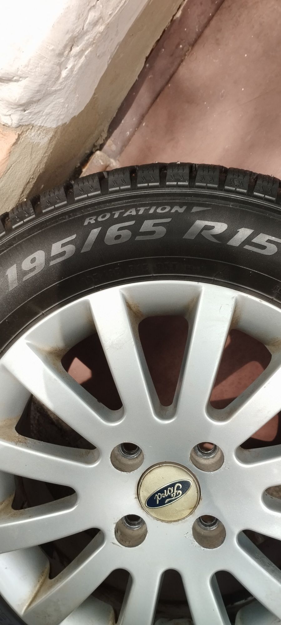 Зимние шины Pirelli R15