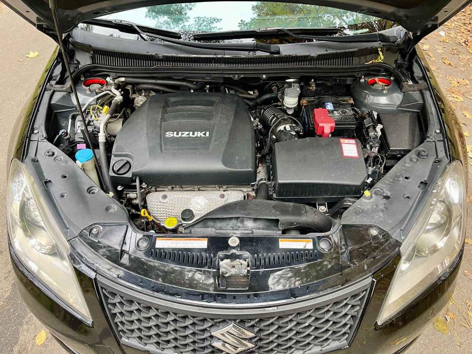 Suzuki Kizashi 2.4 Газ/Бензин Автомат AWD повний привід