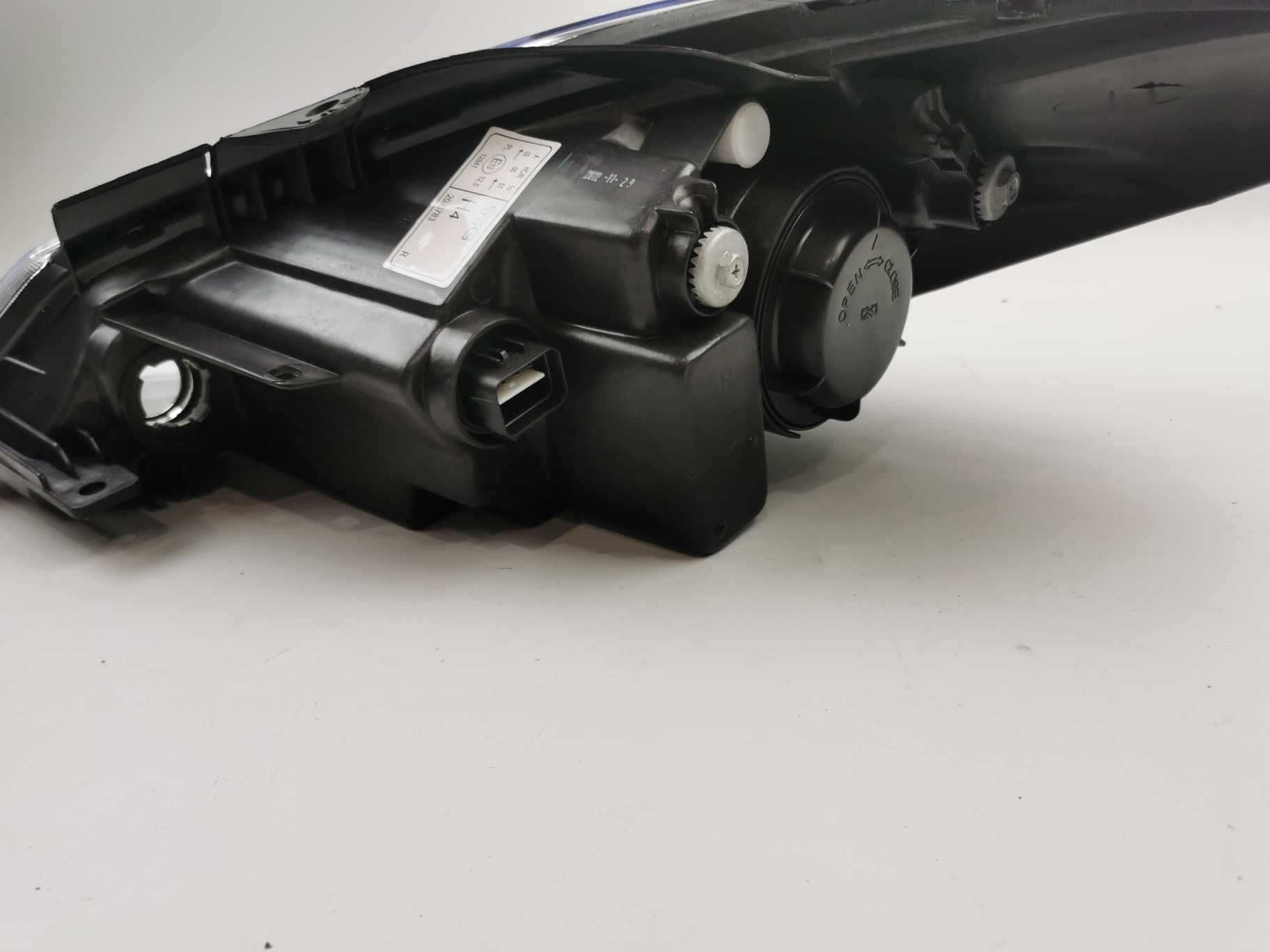 Lampa prawa reflektor Prawy Hyundai I10 i10