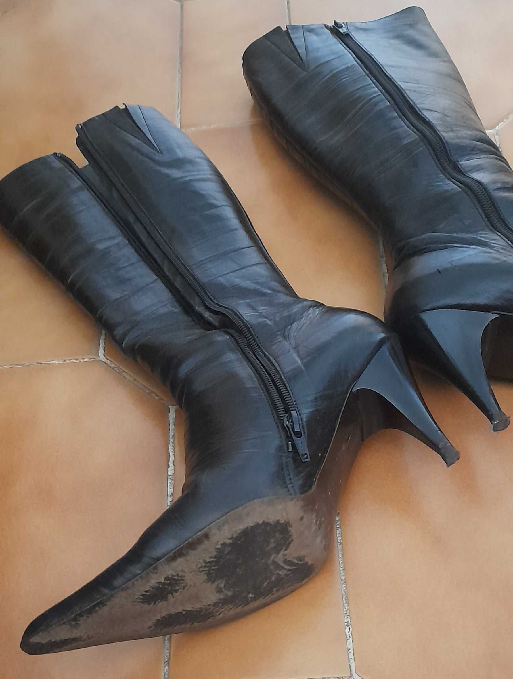 Botas cano alto 38