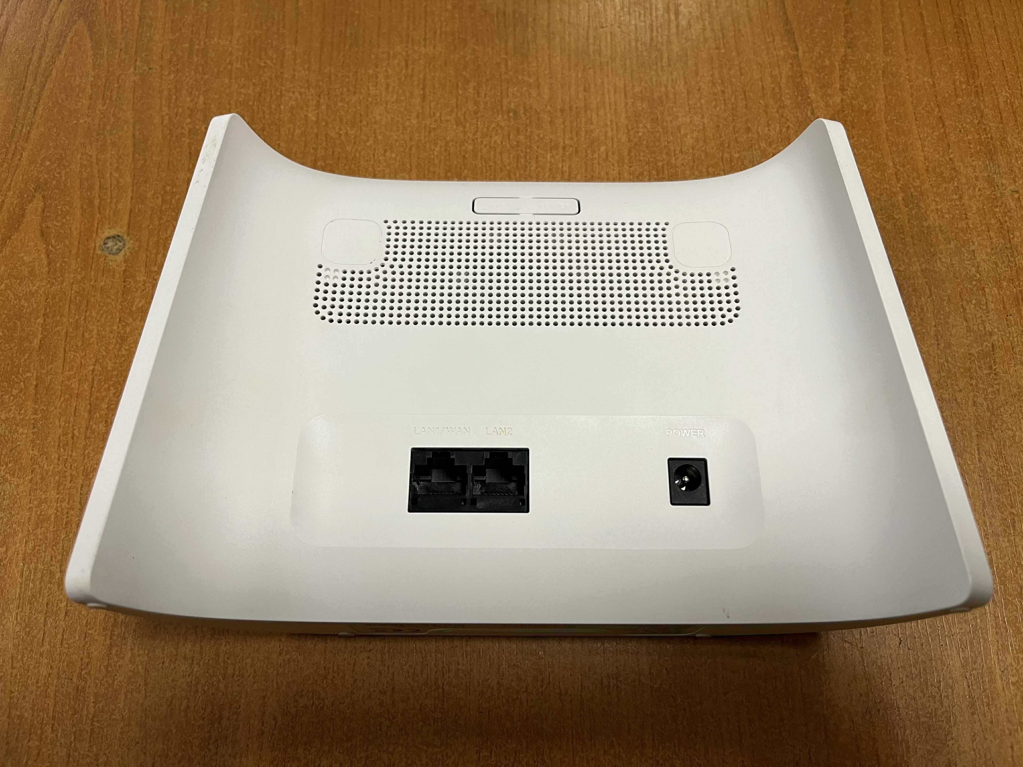 Router 4G LTE TCL HH132VM – Dual‑Band Wi‑Fi 6 | Używany