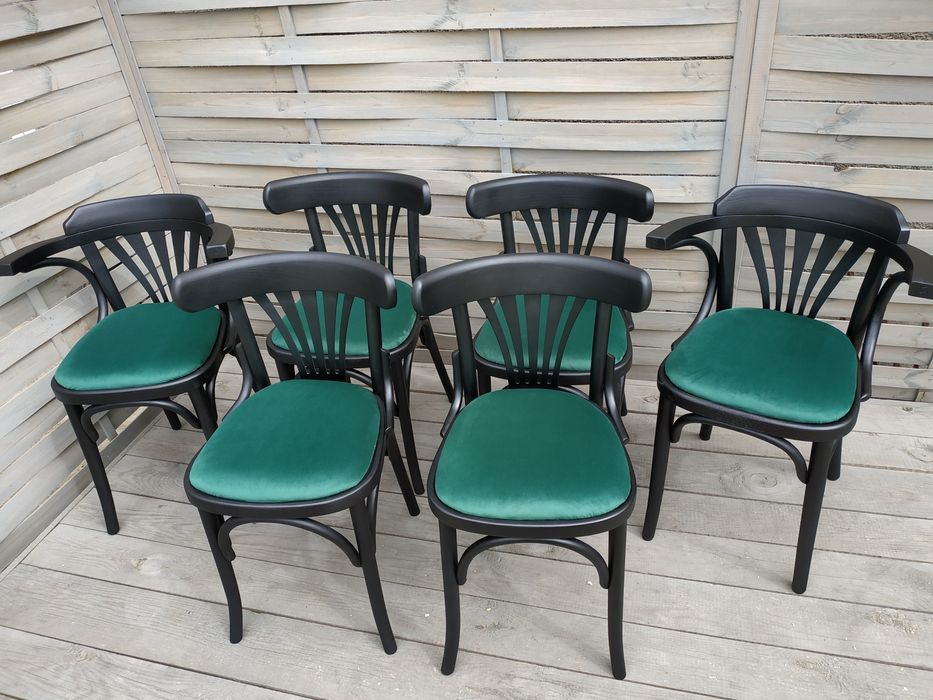 Krzesła Thonet czarne Vintage Loft po renowacji