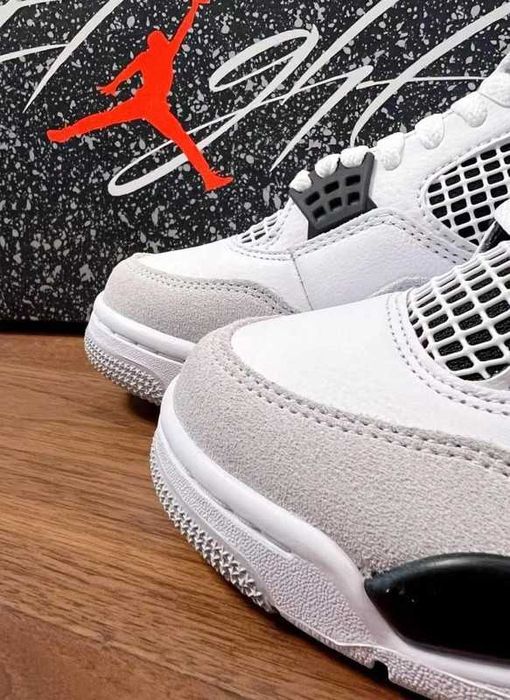 Buty meskie Mokasyny Jordan_4_Retro_Military_Black R.42
