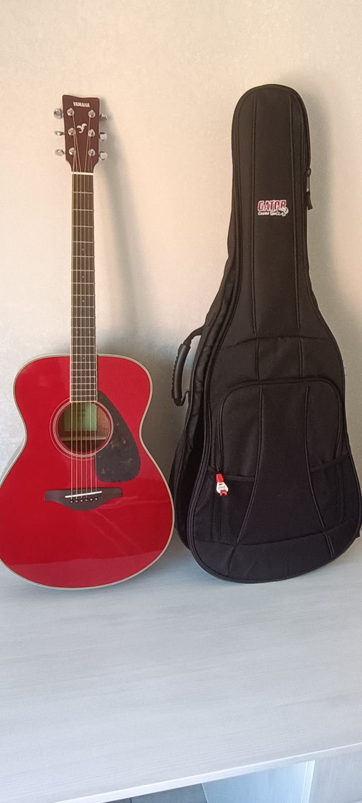 Гитара YAMAHA FS 820
