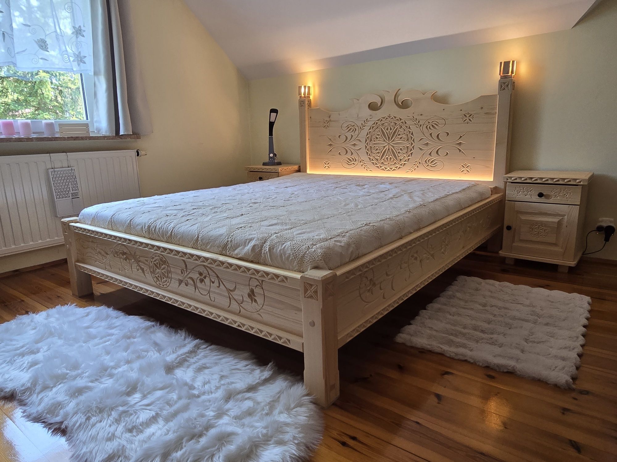 Łóżko góralskie 160x200 z litego drewna – solidne i stylowe