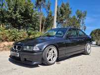BMW 318 iS Coupé