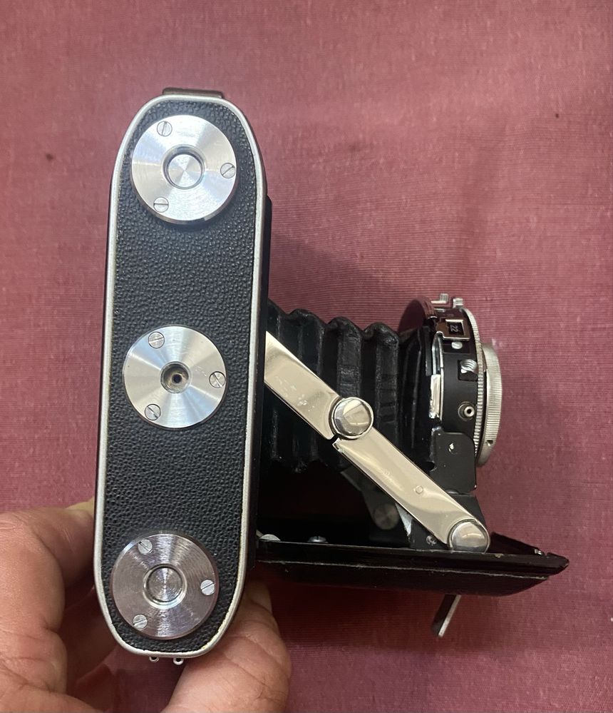 Camera Ensign Selfix 16 20