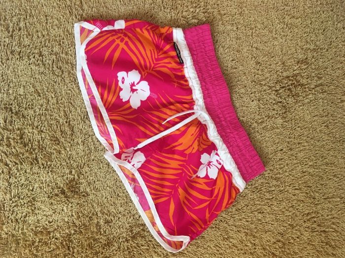 Calções de praia - padrão floral