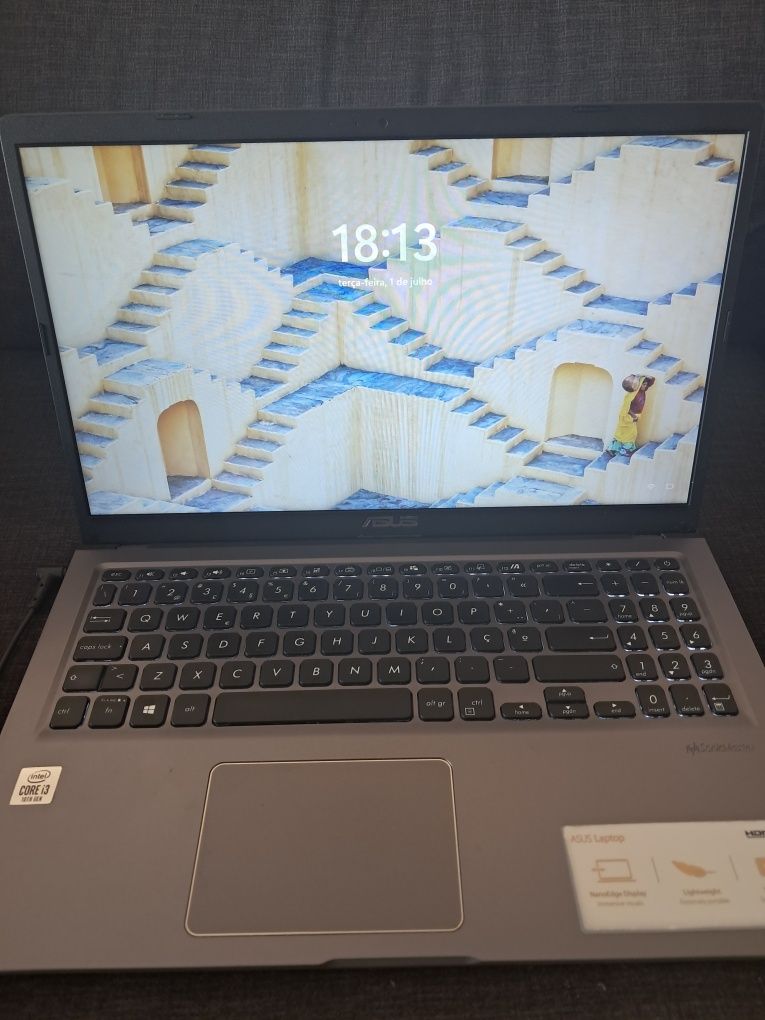 Portátil ASUS 15.6" (Fatura e Garantia)