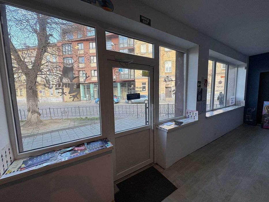 Оренда приміщення 17 м.кв. вул. Гайдамацька