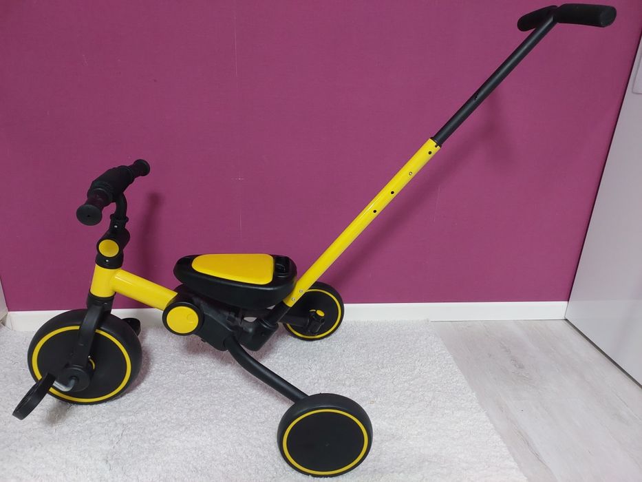 Велосипед-беговел с родительской ручкой и козырьки Mamma Mia 3в1