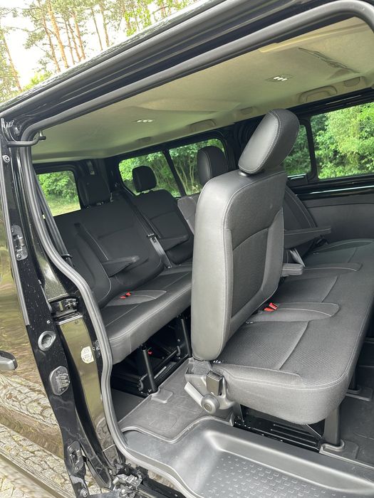 Przewóz osób, Transport osób, Bus 9 osobowy, Transfery na lotniska