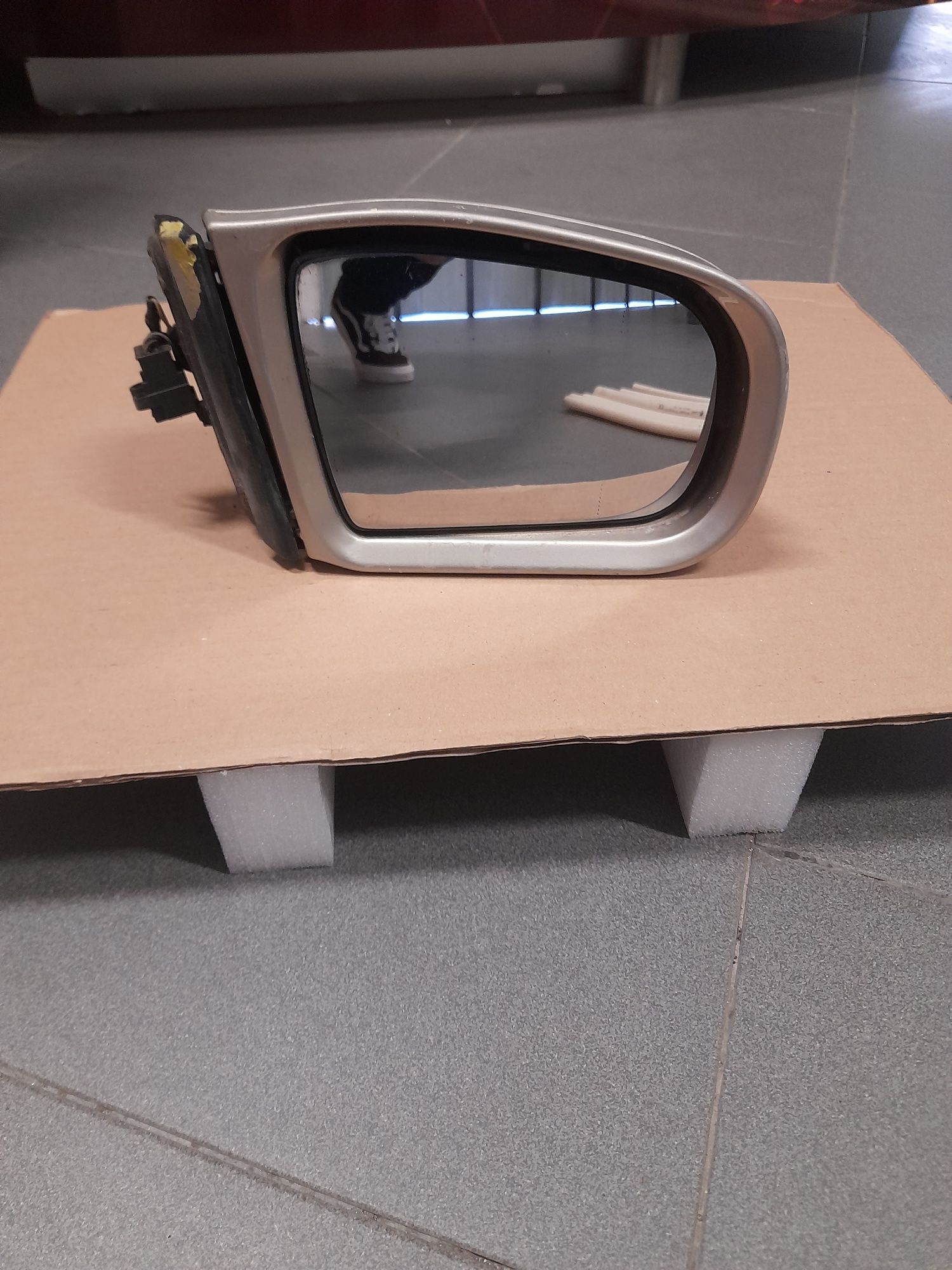 Retrovisor direito lado pendura Mercedes E200 CDI 2003 elétrico e  aqu