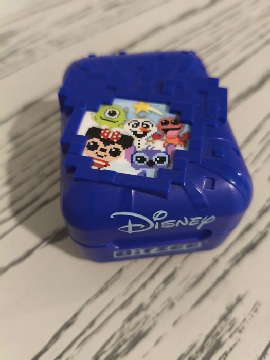 Vendo bitzee em muito bom estado