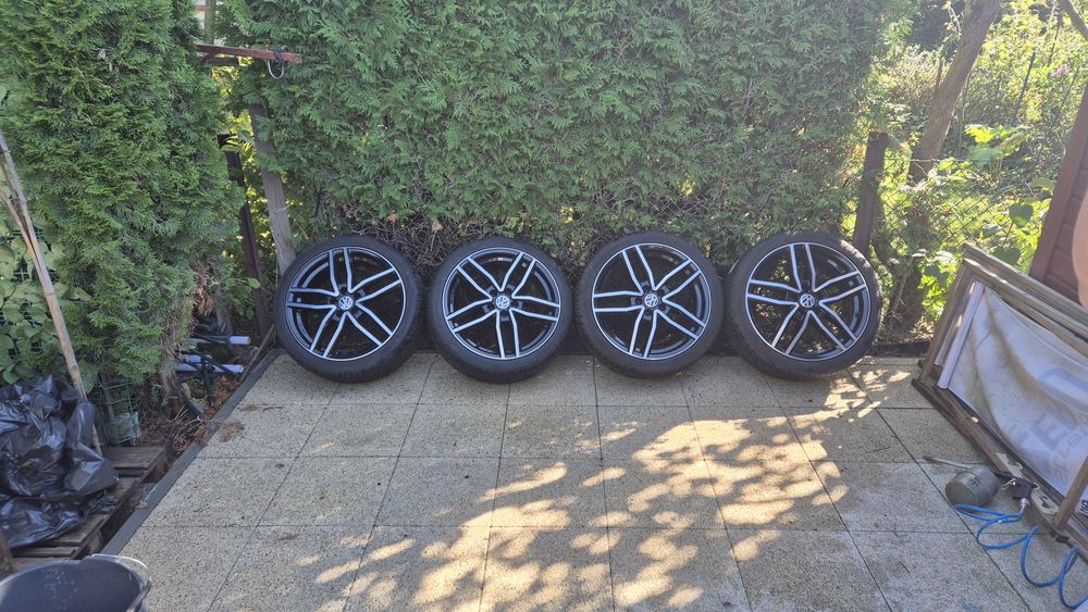 Sprzedam koła aluminiowe