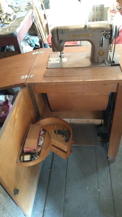 Продам швейную машинку Подольск