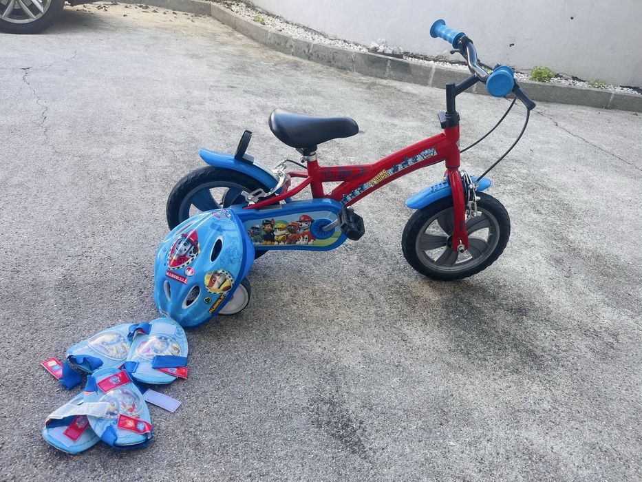 Bicicleta Patrulha pata + capacete+ joelheiras e cotoveleiras