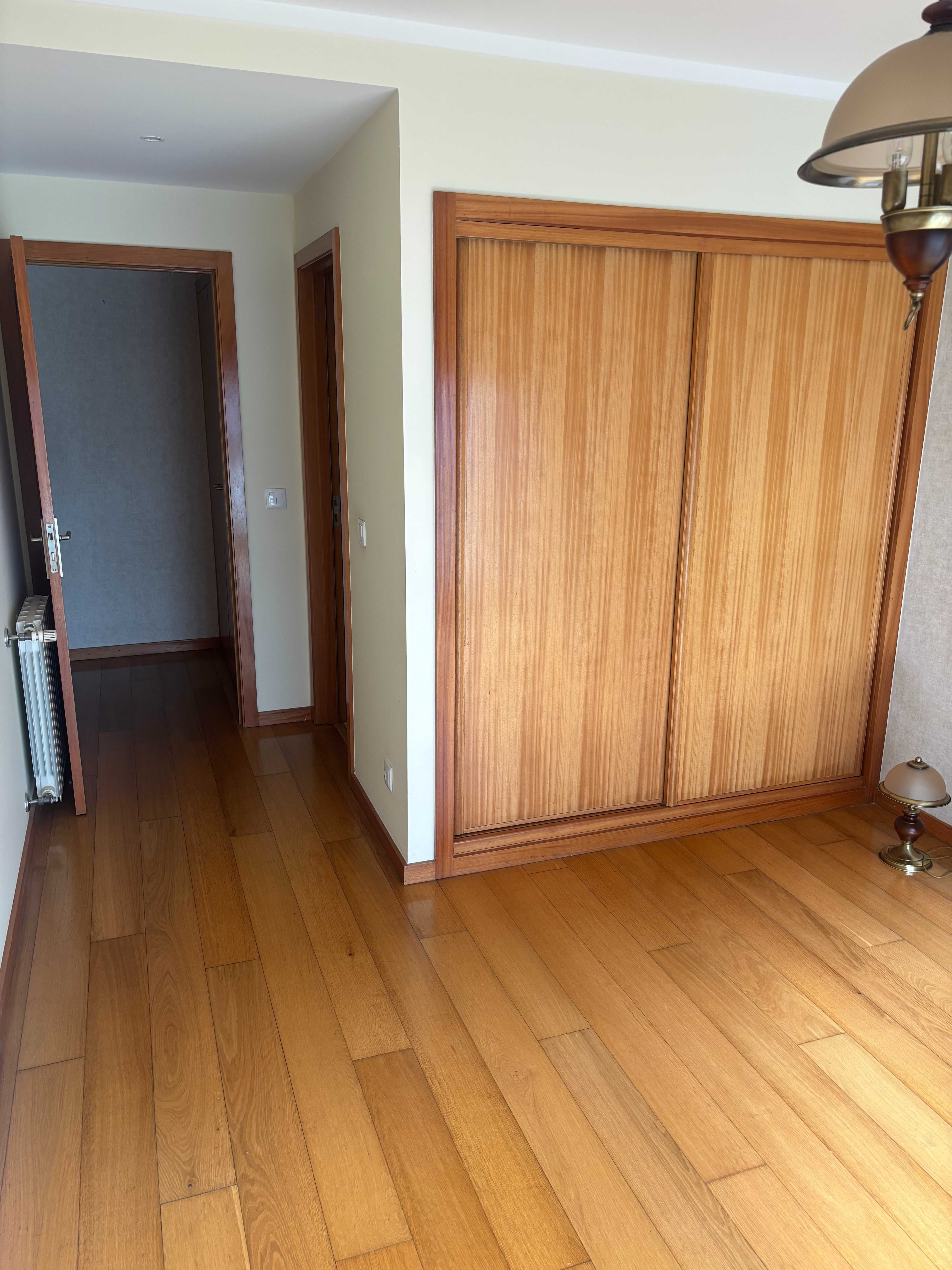Apartamento T2, Urbanização Quinta da Vera Cruz - Candal