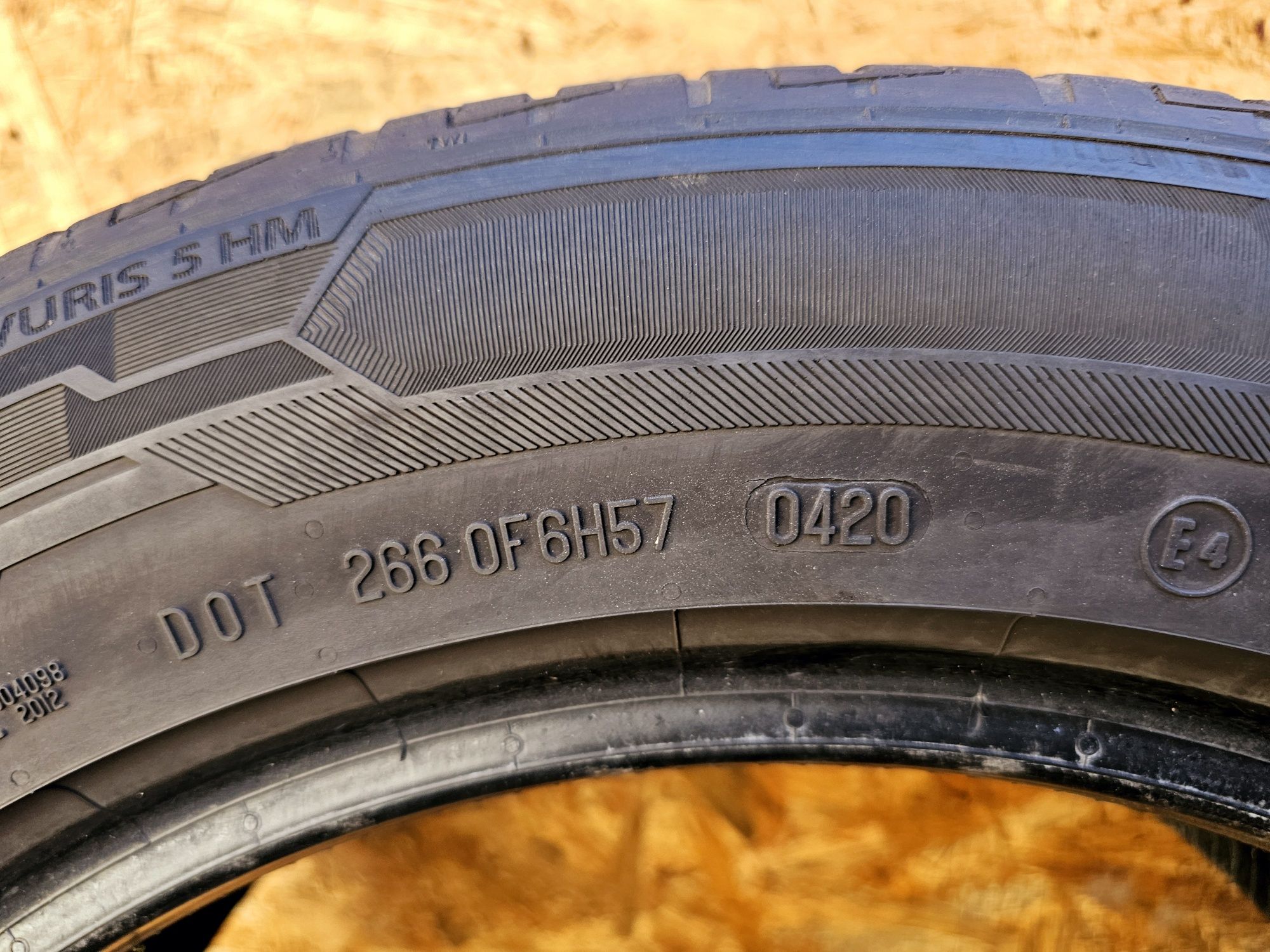 BDB Stan!!  6,8mm. 225/55 r17 XL Barum Bravuris 5HM.  2020rok.