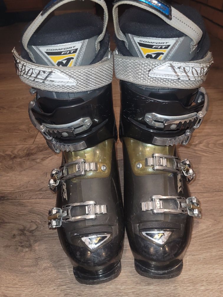 Buty narciarskie Nordica rozmiar 25.5