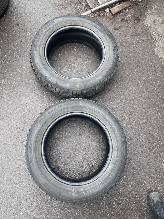 Пара 225/60/17 nokian