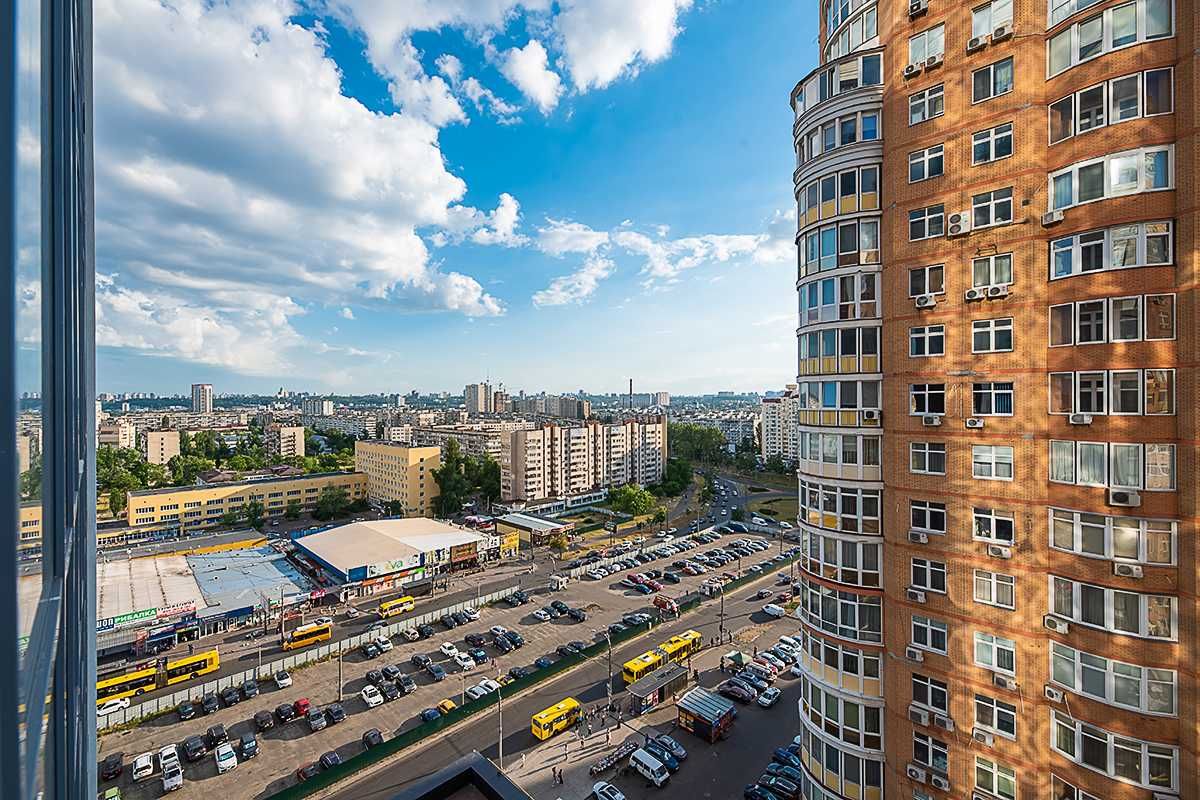 Smart Plaza Obolon. Люкс апартаменти. Смарт Плаза Оболонь, м. Мінська