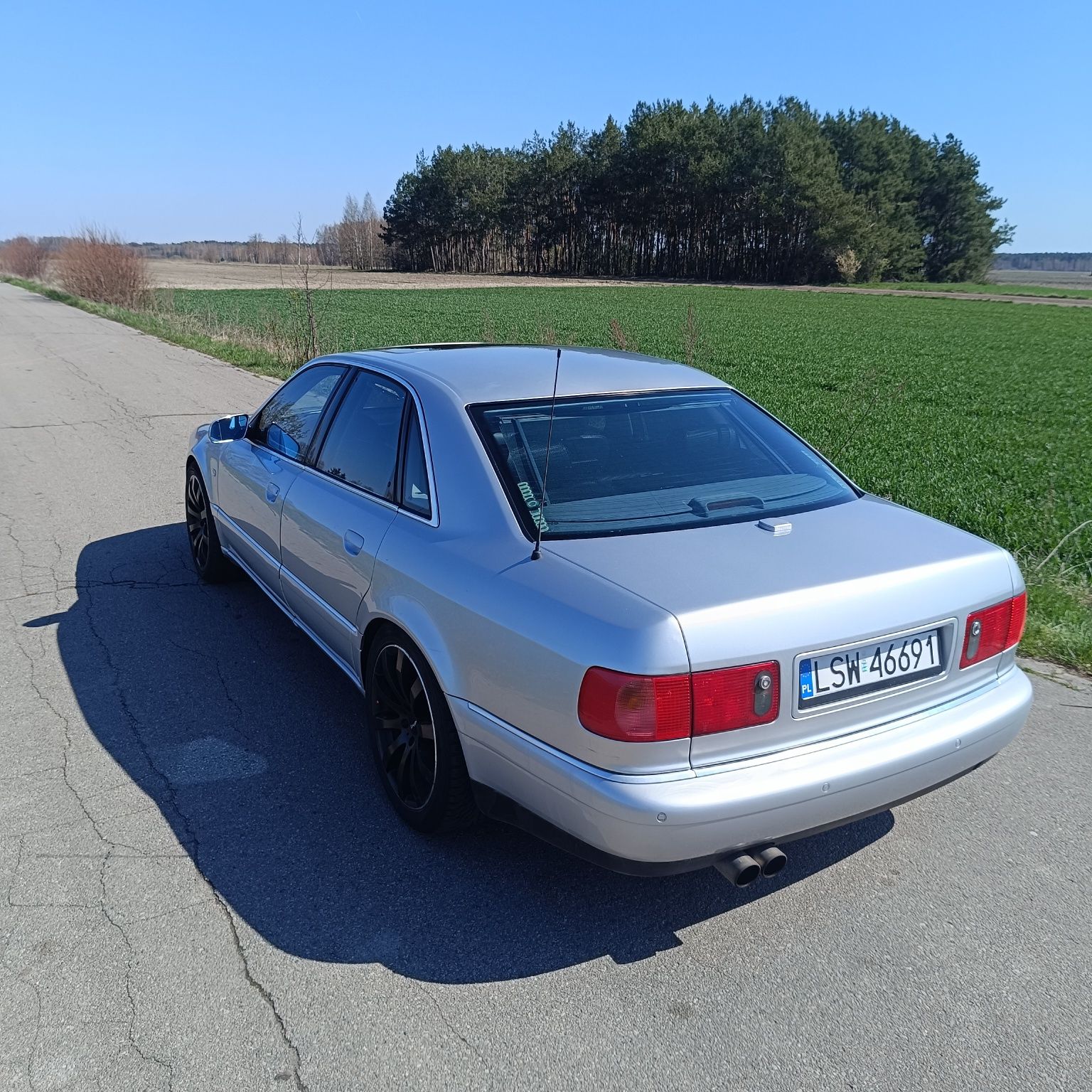 Audi A8 D2 4.2 310km