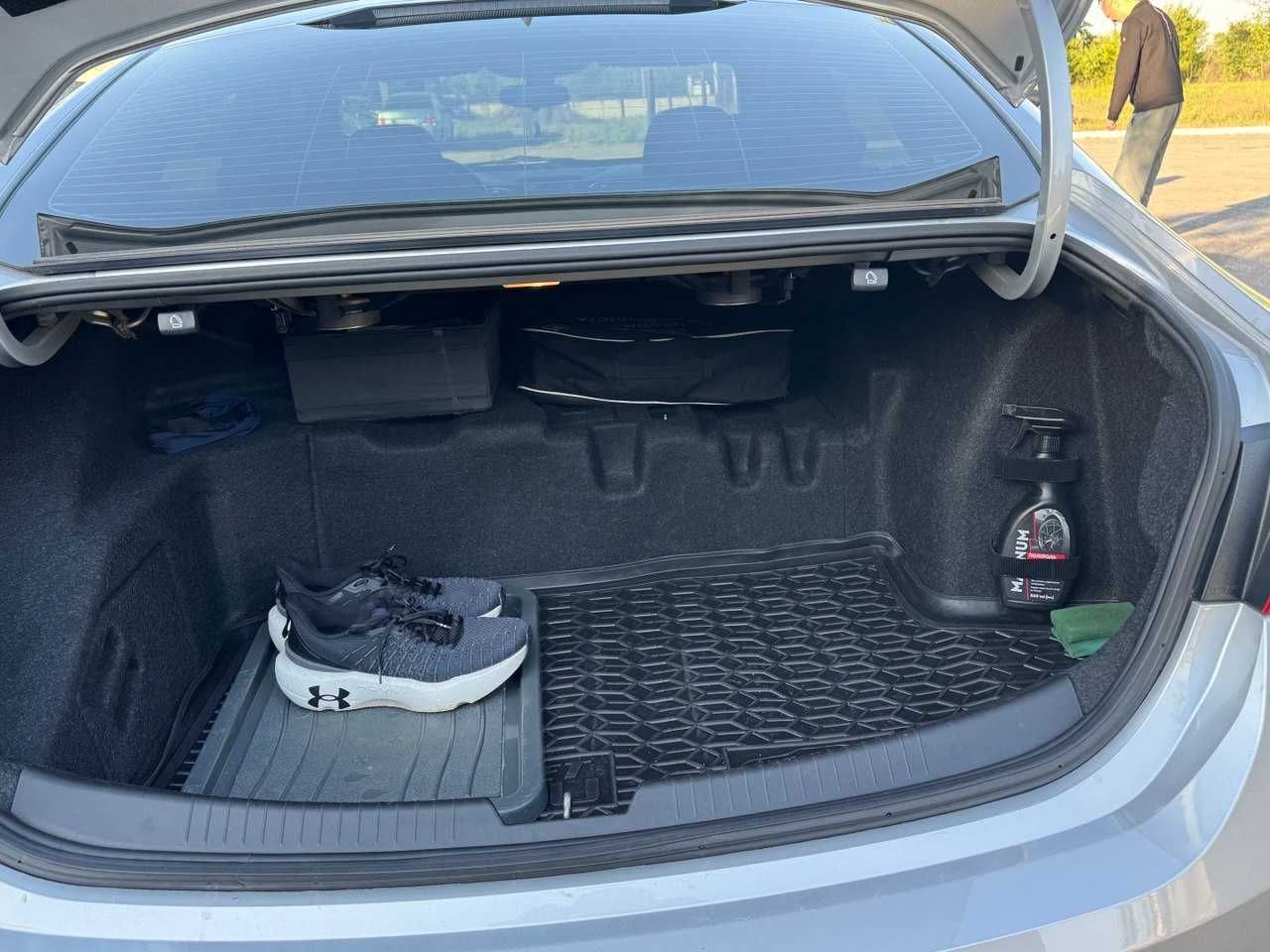 Продам Chevrolet Malibu Hybrid. 2017рік.