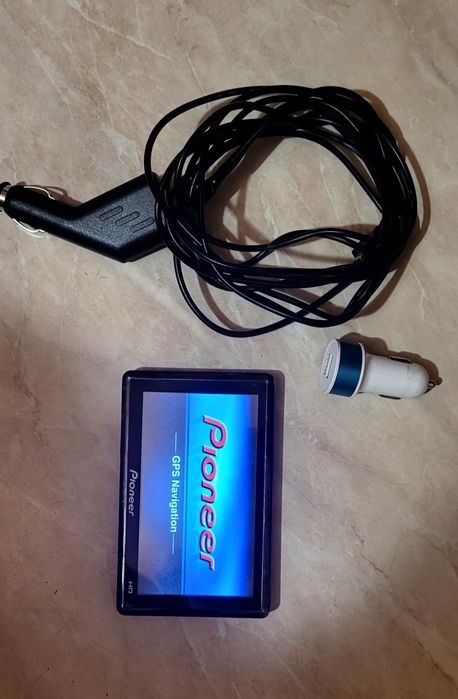Навигатор GPS Pioneer HD