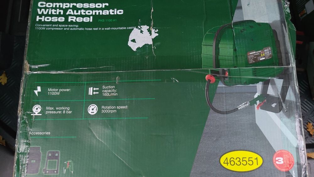 Parkside kompresor naścienny ze zwijakiem plus dodatkowy zestaw