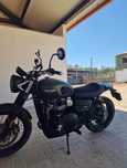 Triumph street Scrambler 900