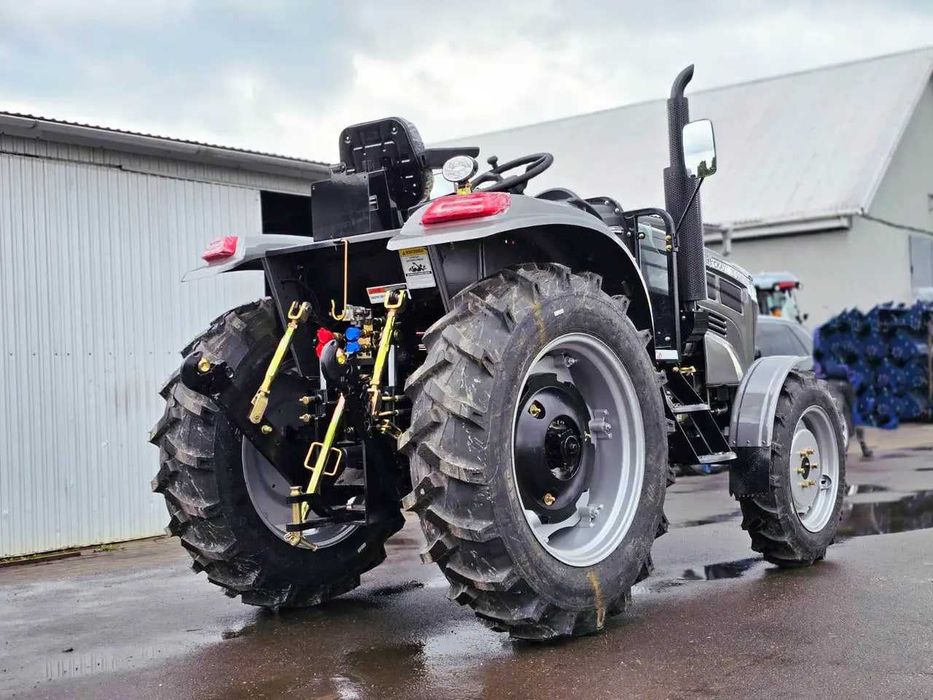 Мінітрактор Скаут ТЕ- 504: 50 к.с., Рівна Підлога + Шини Armour