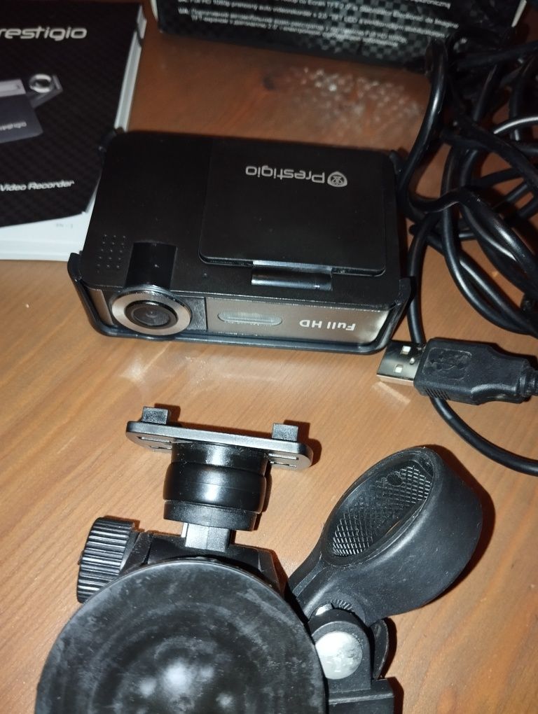 Kamera samochodowa Prestigio RoadRunner 505
