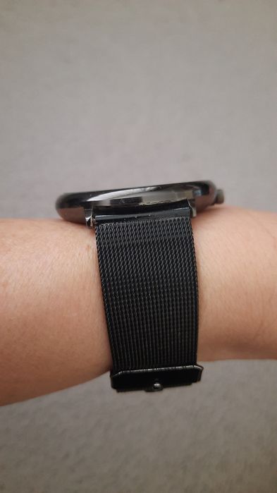 Zegarek -  uniwersalny