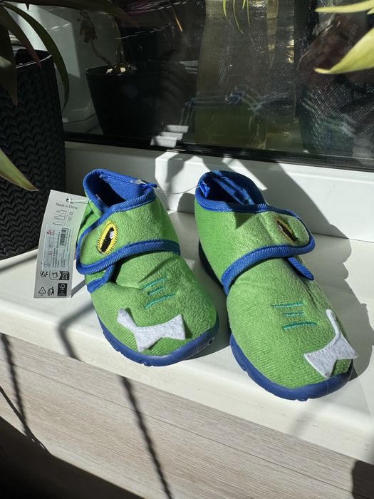 Дитячі капці/тапки з динозаврами на липучках