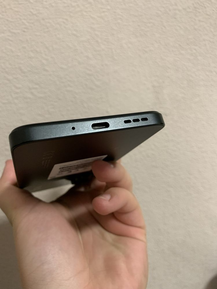 POCCO C65 8/256gb