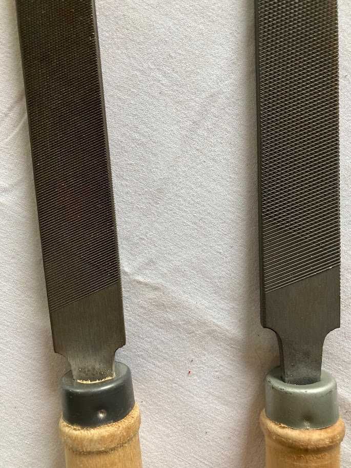 Pilnik ślusarski tarnik płaski do metalu 2 szt. długie duże 37 cm PRL