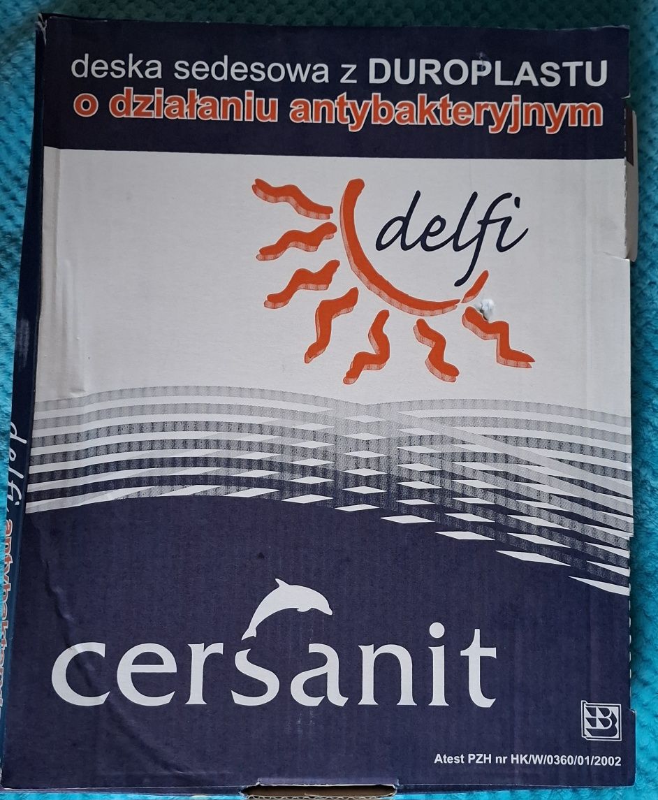Miska WC podwieszana Cersanit Delfi + deska antybakteryjna Delfi