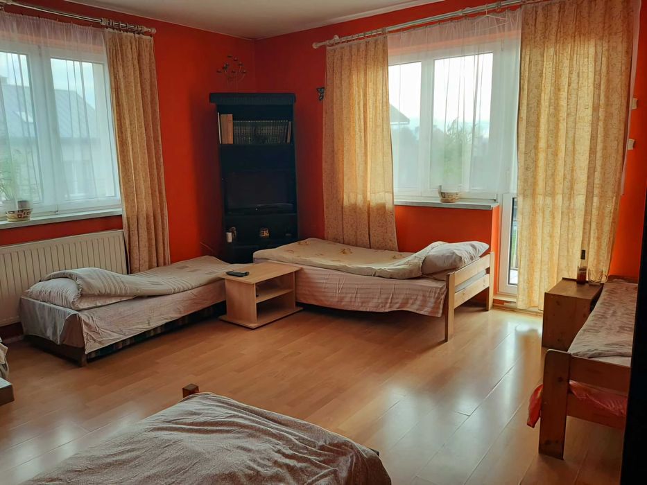 Tanie Pokoje Noclegi Kwatery Pracownicze ZIELONKI Krakow