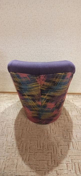 Продам кресло пуф, изготавливалось по индивидуальному заказу.