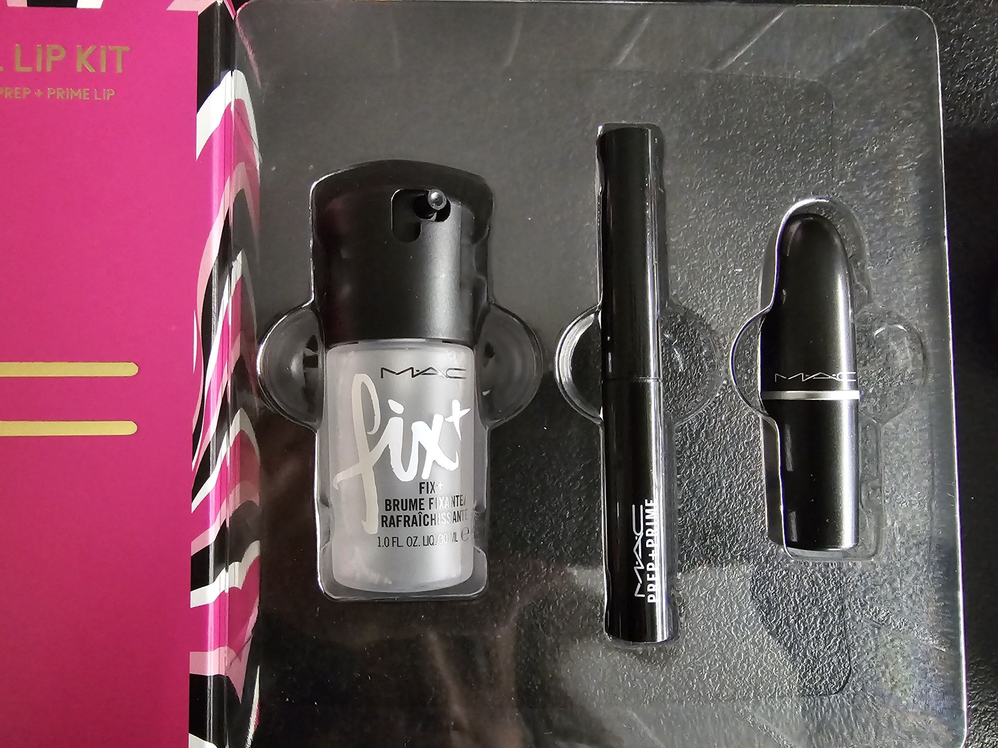 Zestaw MAC szminka Velvet Teddy + Prep+Prime Lip + mini Fix +