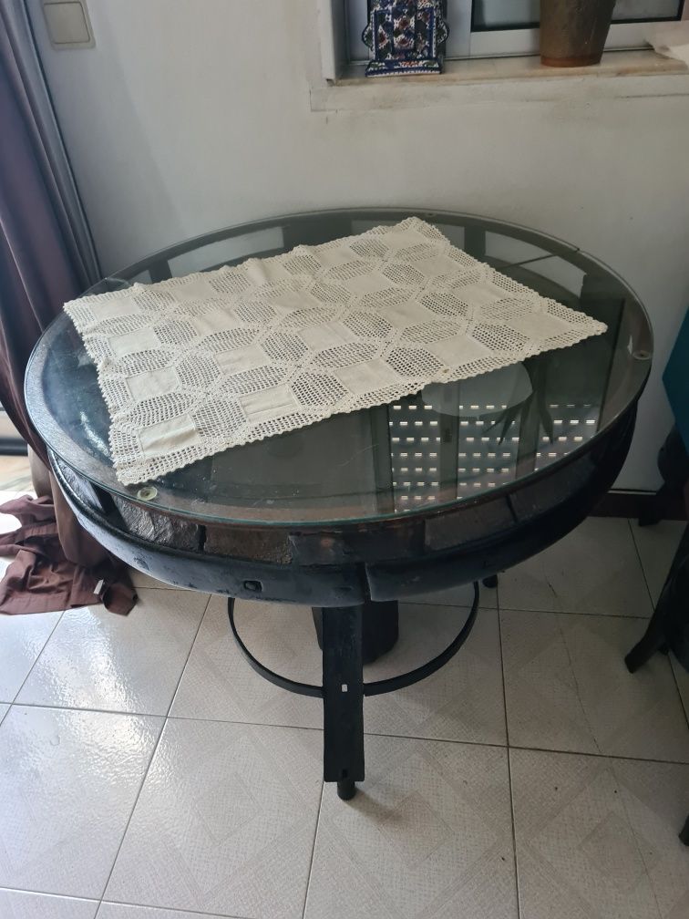 Mesa de jantar clássica (ANTIGUIDADE)