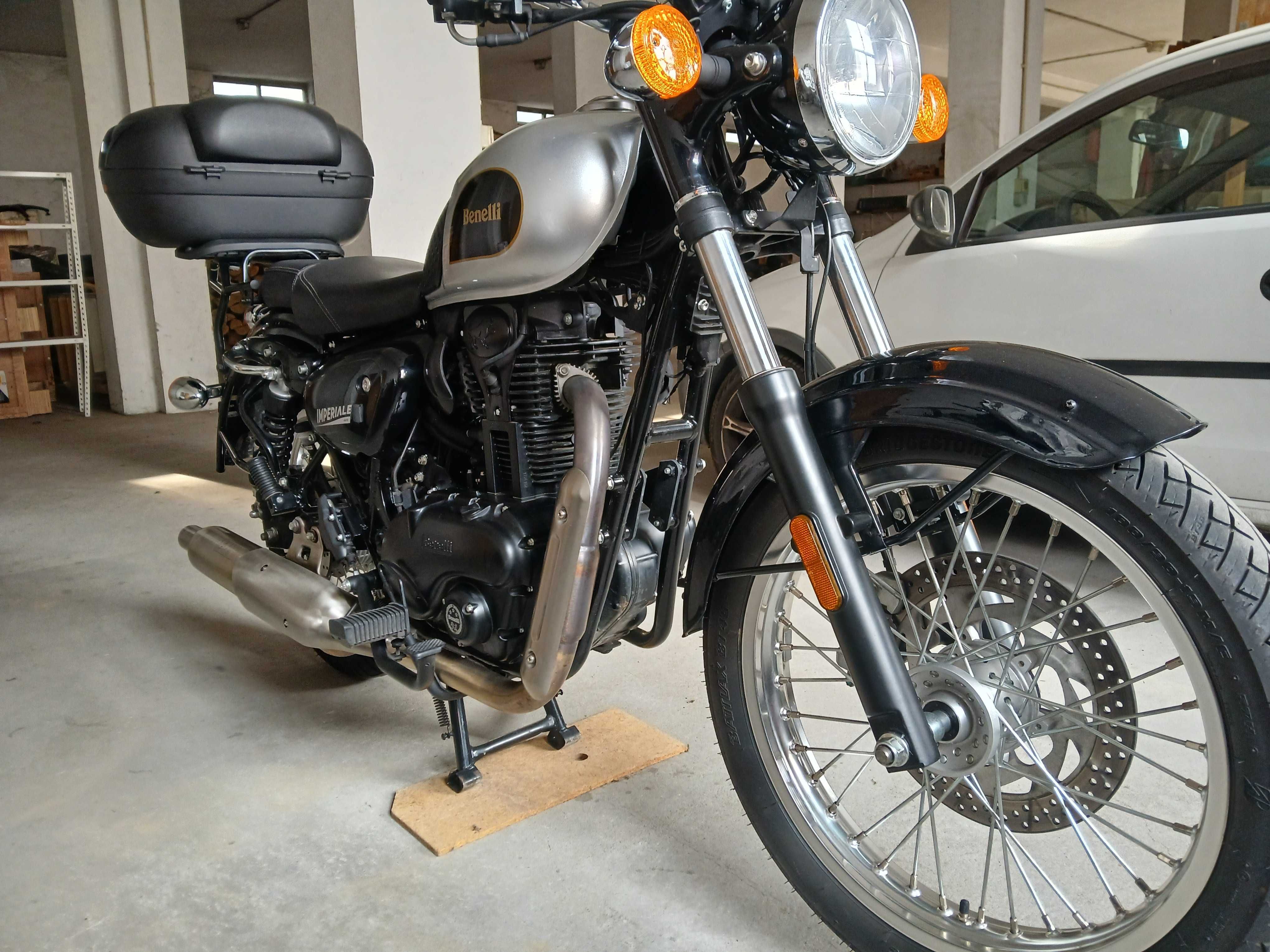 Benelli Imperiale 400 | 2021 | 18.000 km | Como Nova!
