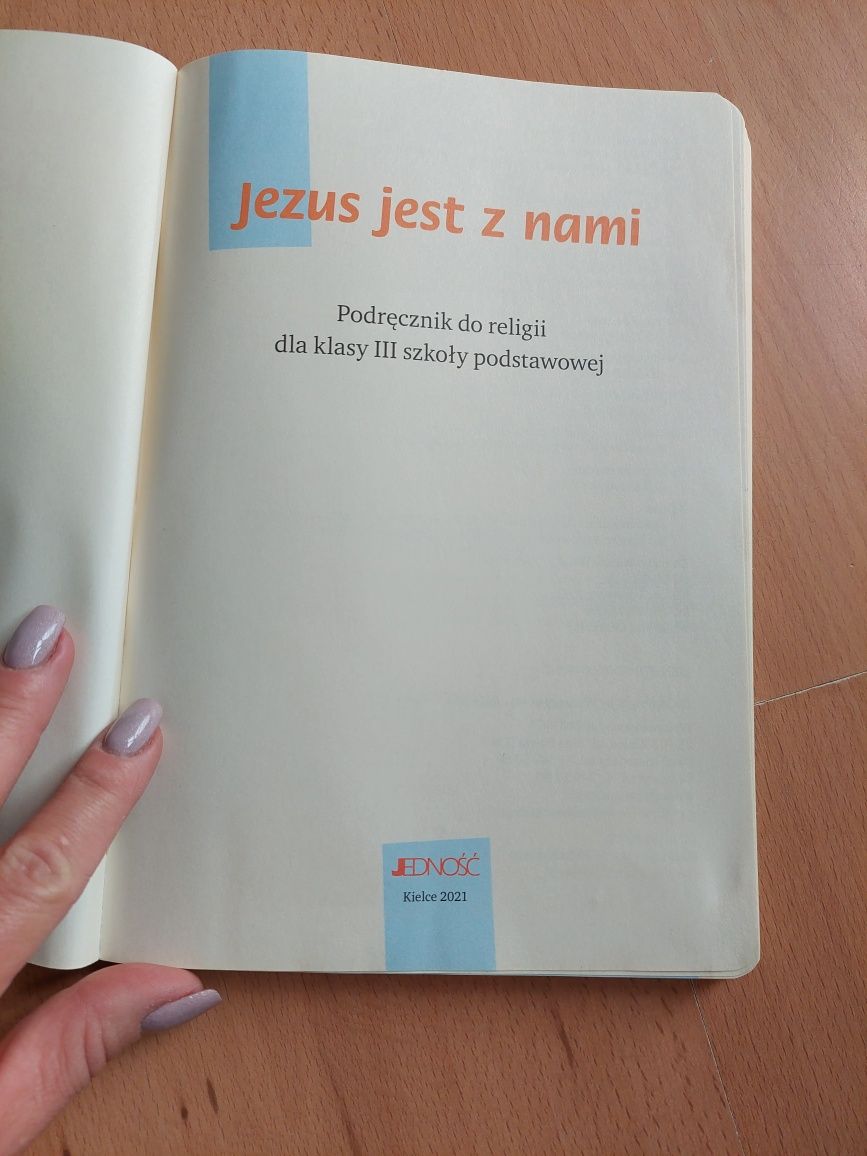 Jezus jest z nami Podręcznik do  Religi dla kl 3