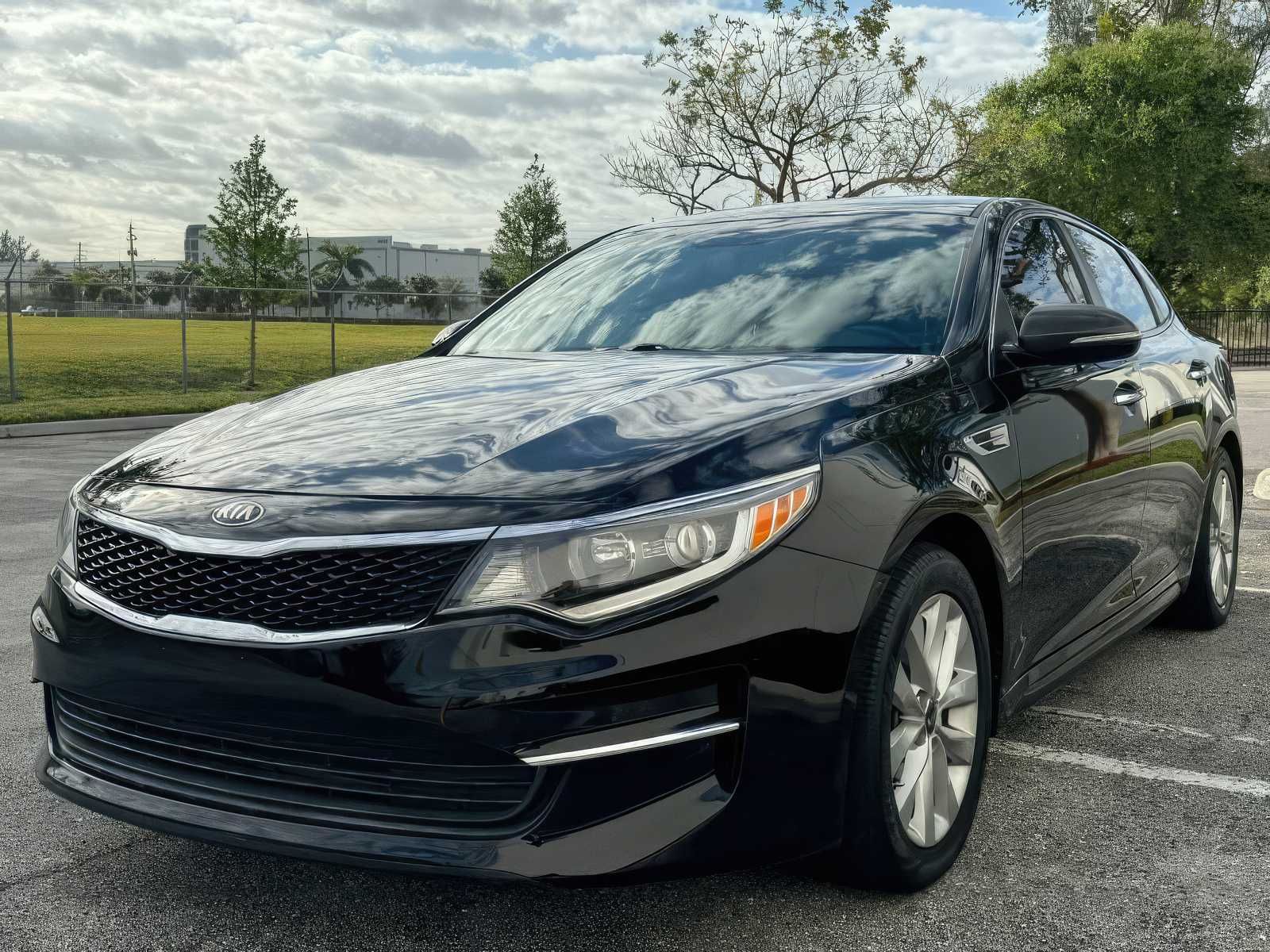 2018 Kia Optima LX